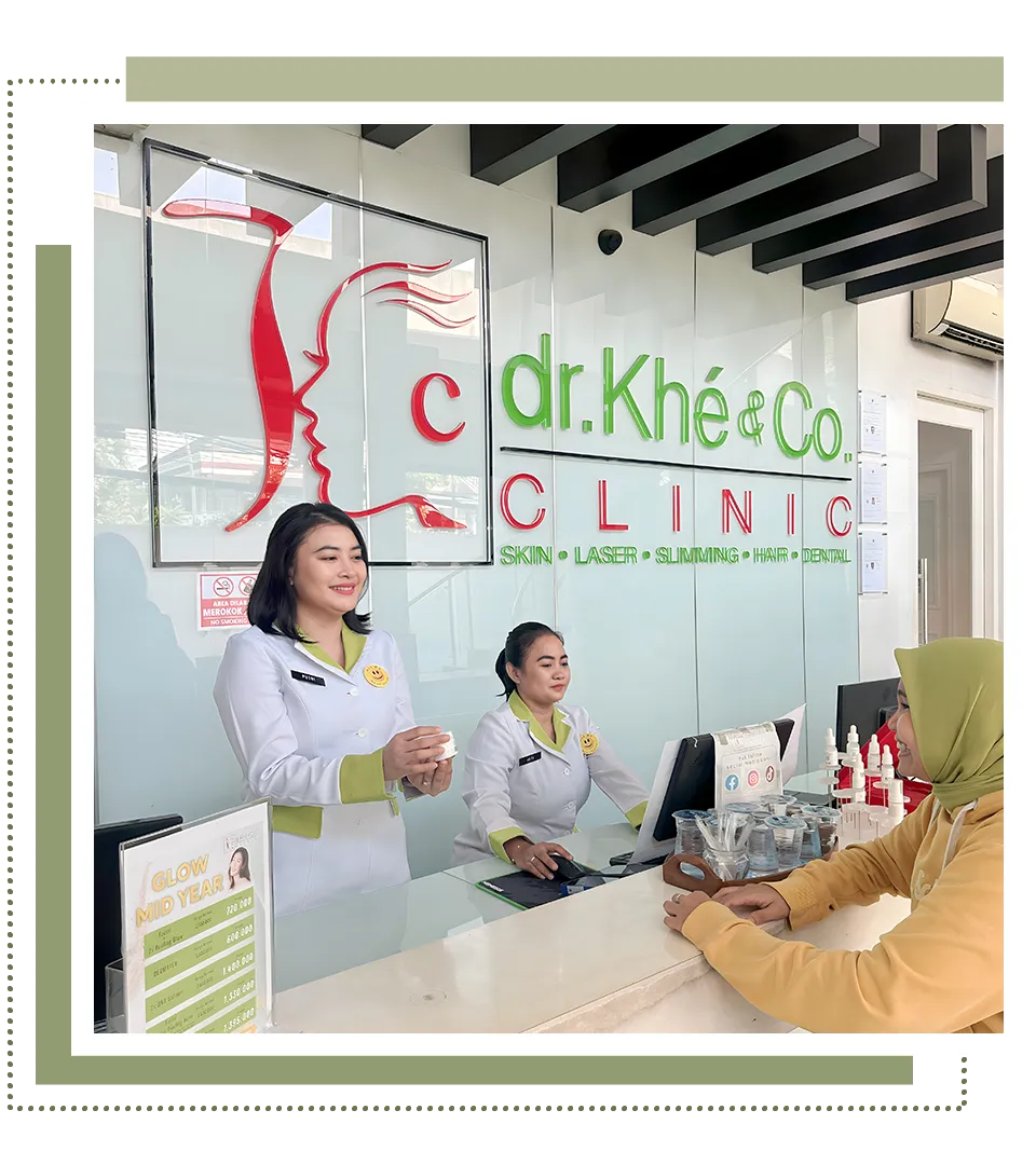 dr. Khe & Co Membantu Anda tampil 5 – 15 tahun lebih muda, lebih cantik, dan percaya diri melalui layanan perawatan kulit dan tubuh yang berkualitas dan terjangkau.